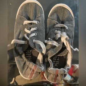 New Mad Paw Pull On Canvas Sneakers Size 3